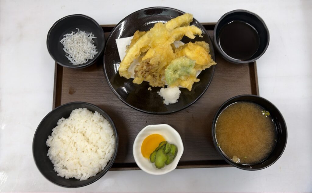 10/30(金) 本日の日替お魚定食🐟
