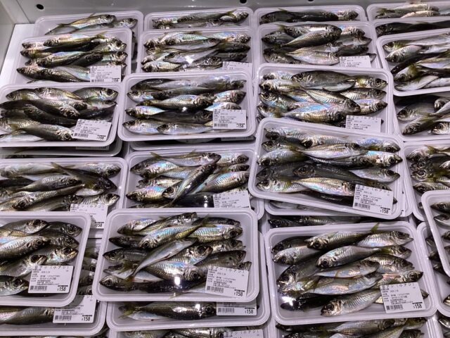 和歌山有田箕島漁協直営産直市場「浜のうたせ」